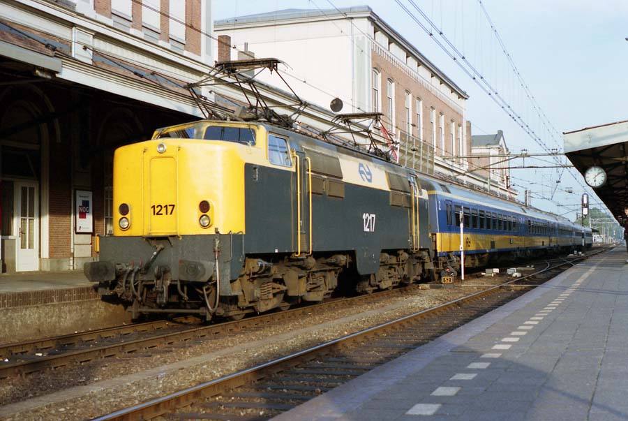 Dordrecht blijft intercitystation